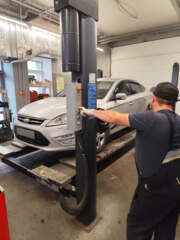 Ремонт легковых автомобилей