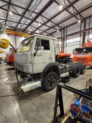 Ремонт грузовых автомобилей и тягачей